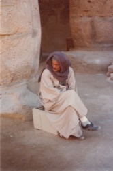 Man, Luxor, Egypt (Valley of the Kings), 01/1979.